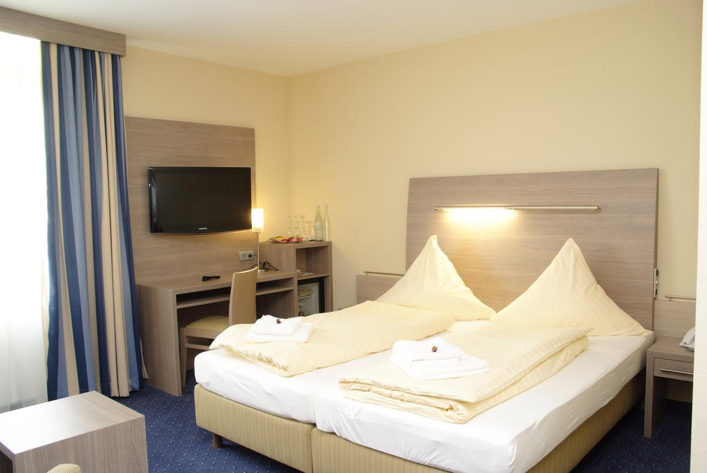 Hotel Buegener Gronau  Δωμάτιο φωτογραφία
